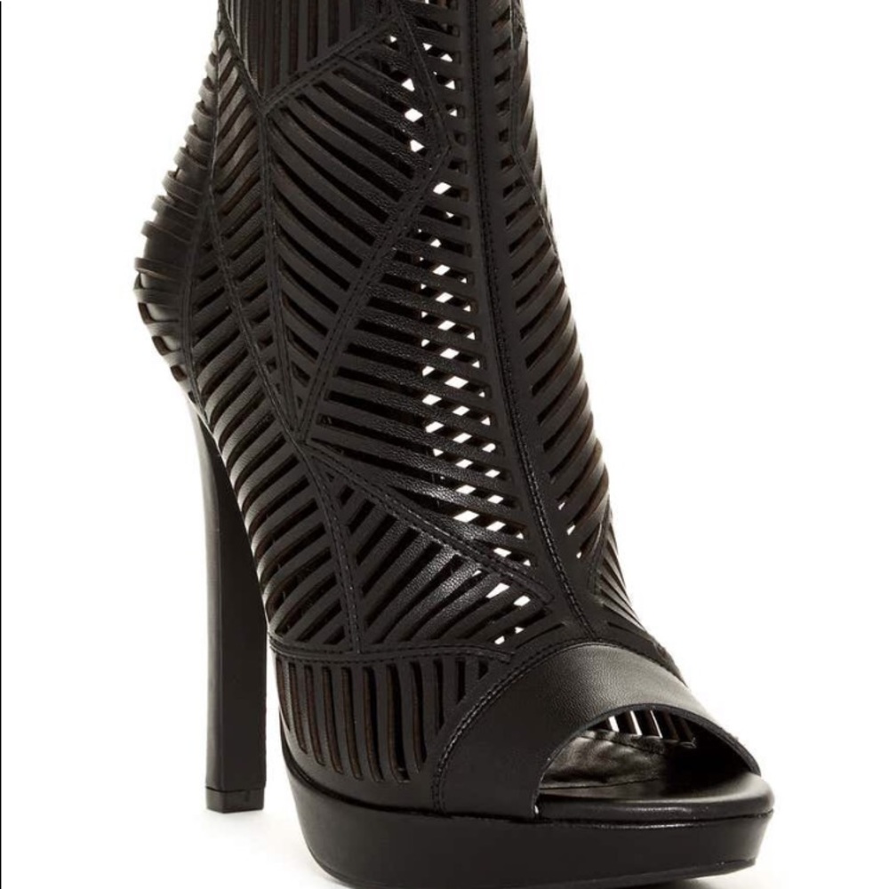 BCBG Gabriela Peep Toe Heel
